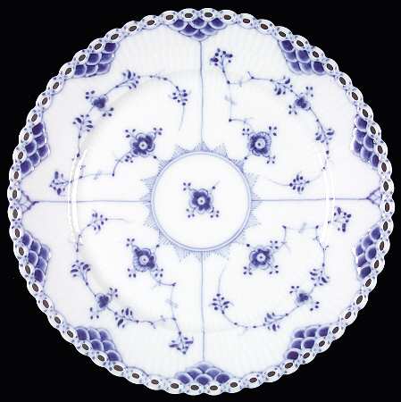 Blue Fluted Full Lace (No Trim) Luncheon Plate