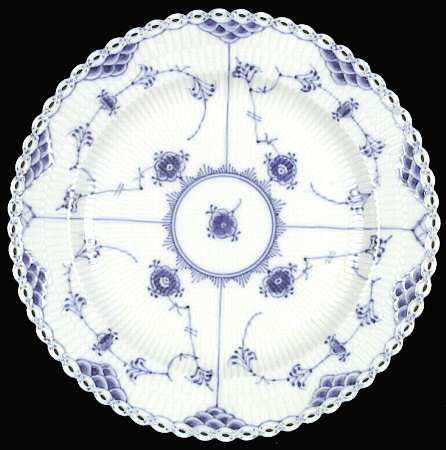 Blue Fluted Full Lace (No Trim) Dinner Plate