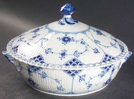 Blue Fluted Full Lace (No Trim) Round Covered Vegetable