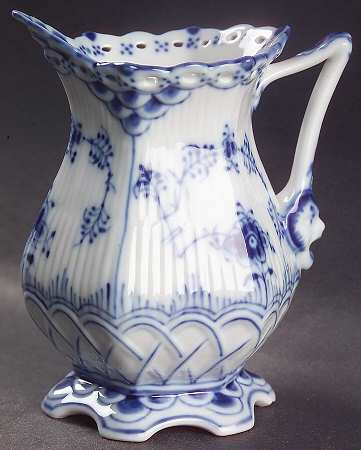 Blue Fluted Full Lace (No Trim) Creamer