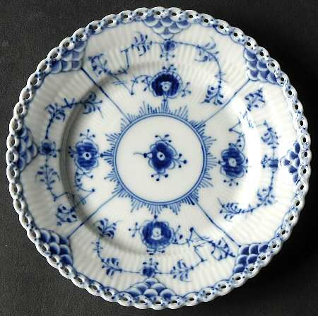 Blue Fluted Full Lace (No Trim) Bread & Butter Plate