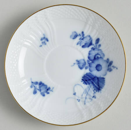 Blue Flowers (Curved, Gold) Saucer for Flat Cup