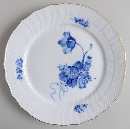 Blue Flowers (Curved, Gold) Dinner Plate