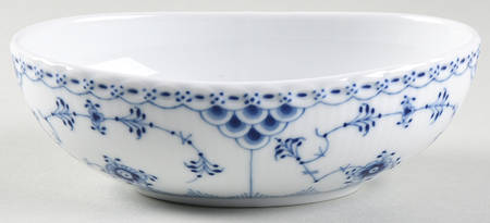 Blue Fluted Half Lace Border (No Trim) 6" Oval All Purpose Bowl