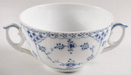 Blue Fluted Half Lace Border (No Trim) Flat Cream Soup Bowl