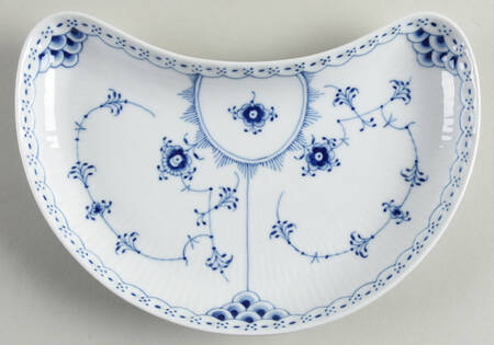Blue Fluted Half Lace Border (No Trim) Crescent Plate