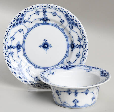 Blue Fluted Half Lace Border (No Trim) Ramekin & Saucer Set