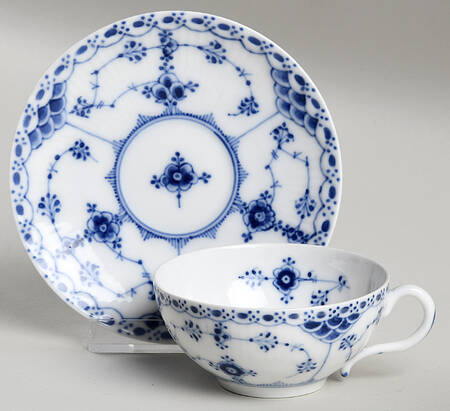Blue Fluted Half Lace Border (No Trim) Flat Cup & Saucer Set