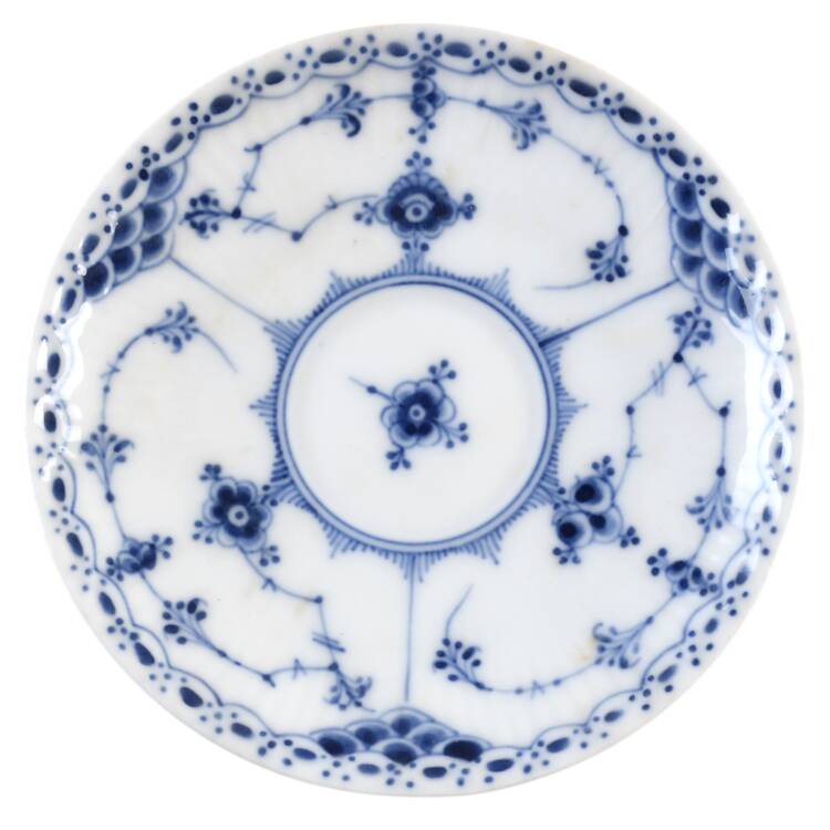 Blue Fluted Half Lace Border (No Trim) Saucer for Flat Cup
