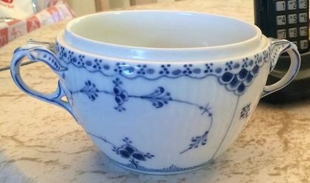 Blue Fluted Half Lace Border (No Trim) Sugar Bowl No Lid