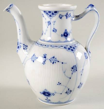 Blue Fluted Half Lace Border (No Trim) Coffee Pot No Lid