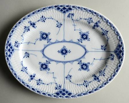 Blue Fluted Half Lace Border (No Trim) 10" Oval Serving Platter