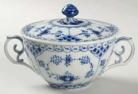 Blue Fluted Half Lace Border (No Trim) Flat Cream Soup Bowl & Lid Set