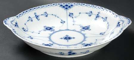 Blue Fluted Half Lace Border (No Trim) Round Handled Bowl