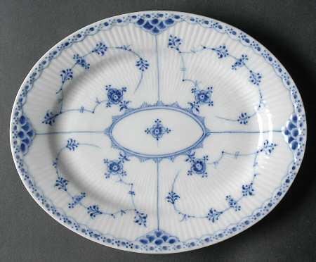 Blue Fluted Half Lace Border (No Trim) 9" Oval Serving Platter