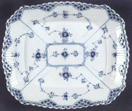 Blue Fluted Half Lace Border (No Trim) 8" Square Cake Plate