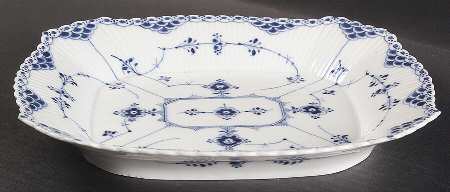 Blue Fluted Half Lace Border (No Trim) 10" Square Cake Plate