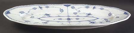Blue Fluted Half Lace Border (No Trim) 24" Fish Platter