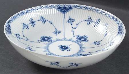 Blue Fluted Half Lace Border (No Trim) 8" Round Vegetable Bowl