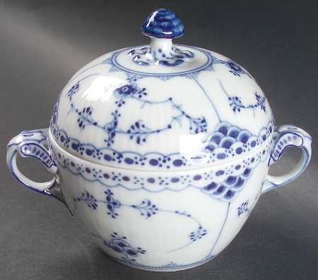 Blue Fluted Half Lace Border (No Trim) Sugar Bowl & Lid