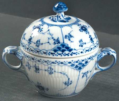 Blue Fluted Half Lace Border (No Trim) Sugar Bowl & Lid
