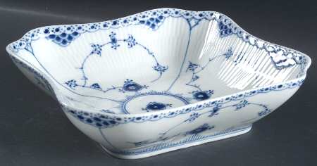 Blue Fluted Half Lace Border (No Trim) 8" Square Vegetable Bowl