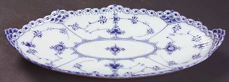 Blue Fluted Half Lace Border (No Trim) Pickle Dish