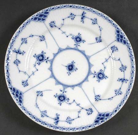 Blue Fluted Half Lace Border (No Trim) Luncheon Plate