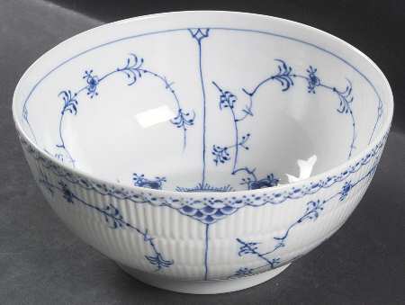 Blue Fluted Half Lace Border (No Trim) 9" Salad Serving Bowl