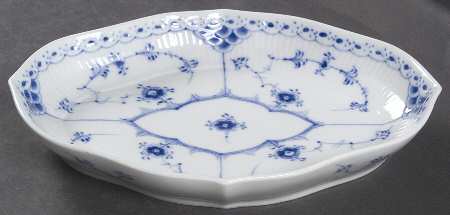 Blue Fluted Half Lace Border (No Trim) Pickle Dish