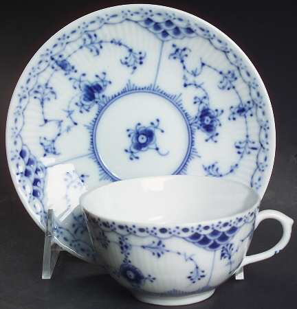 Blue Fluted Half Lace Border (No Trim) Flat Cup & Saucer Set