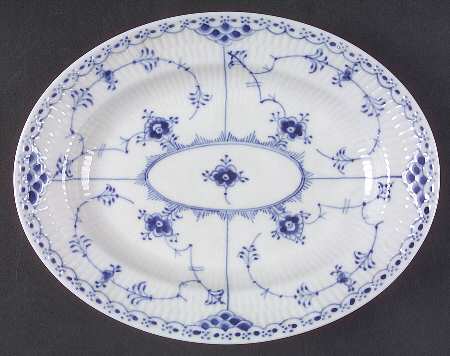 Blue Fluted Half Lace Border (No Trim) 9" Oval Serving Platter
