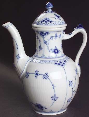 Blue Fluted Half Lace Border (No Trim) Coffee Pot & Lid