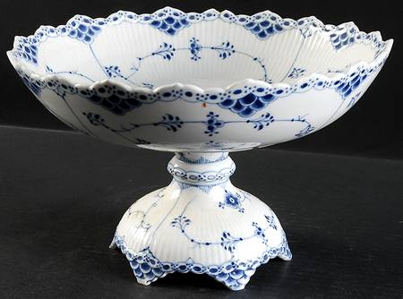 Blue Fluted Half Lace Border (No Trim) High Footed Cake Plate