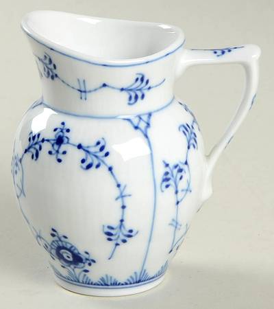 Blue Fluted Plain (No Trim) Mini Creamer