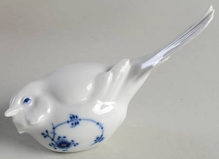 Blue Fluted Plain (No Trim) Bird Figurine