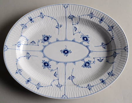 Blue Fluted Plain (No Trim) 12" Oval Serving Platter