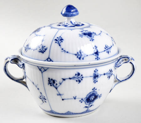 Blue Fluted Plain (No Trim) Sugar Bowl & Lid