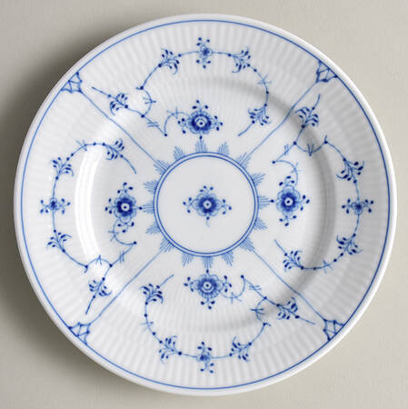 Blue Fluted Plain (No Trim) Dessert/Pie Plate