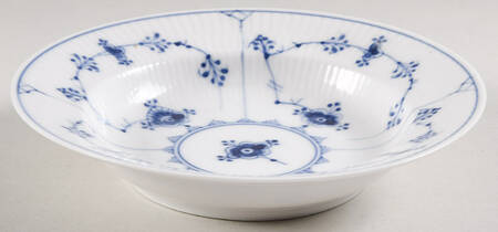 Blue Fluted Plain (No Trim) Rim Fruit/Dessert (Sauce) Bowl