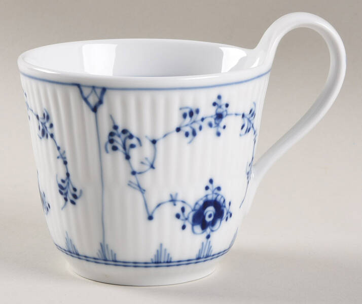 Blue Fluted Plain (No Trim) Oversized Cup