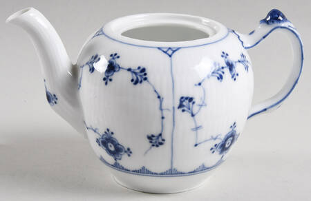 Blue Fluted Plain (No Trim) Mini Teapot No Lid