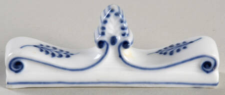 Blue Fluted Plain (No Trim) Knife Rest