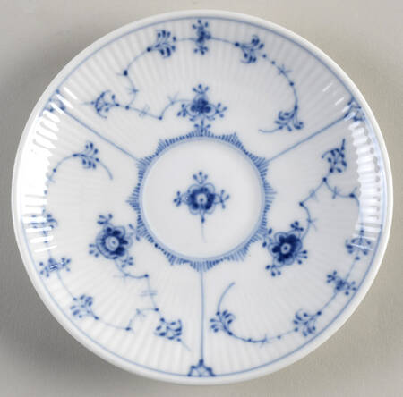Blue Fluted Plain (No Trim) Saucer for Flat Cup