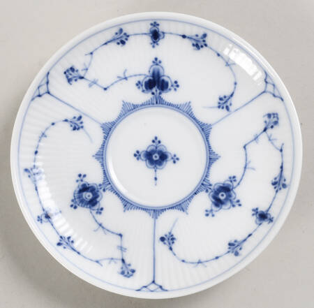Blue Fluted Plain (No Trim) Saucer for Flat Cup