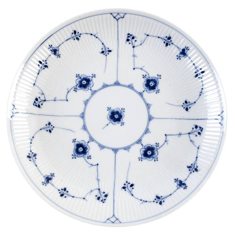 Blue Fluted Plain (No Trim) Coupe Dinner Plate