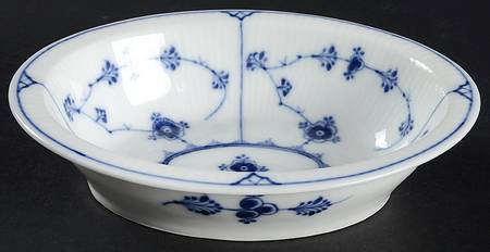 Blue Fluted Plain (No Trim) 6" Oval Vegetable Bowl