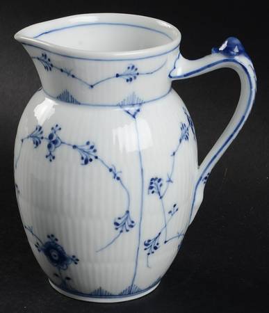 Blue Fluted Plain (No Trim) 16 Oz Pitcher