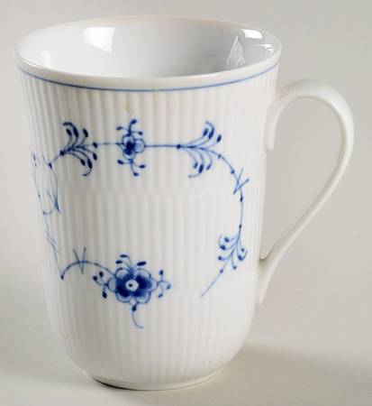 Blue Fluted Plain (No Trim) Mug