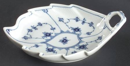 Blue Fluted Plain (No Trim) 9" Leaf Dish